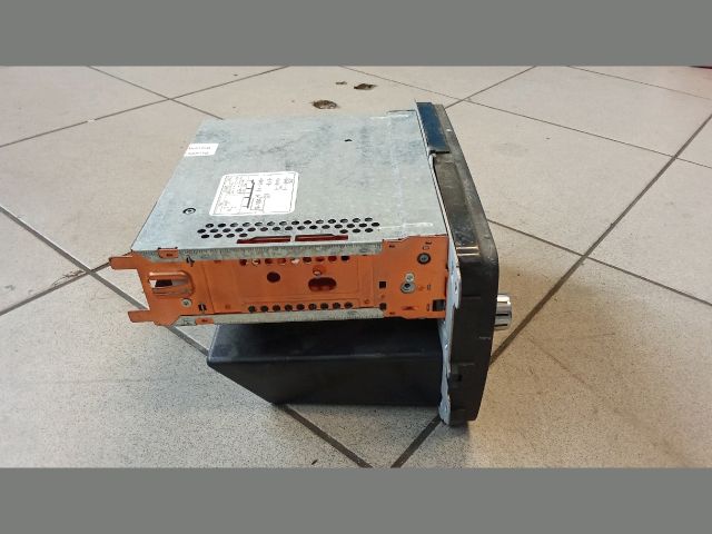 bontott VW GOLF V Rádió / CD