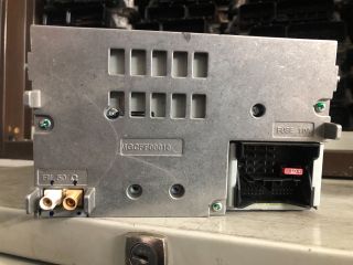 bontott VW GOLF V Rádió / CD