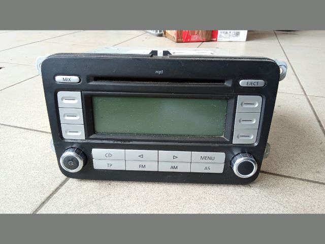 bontott VW GOLF V Rádió / CD