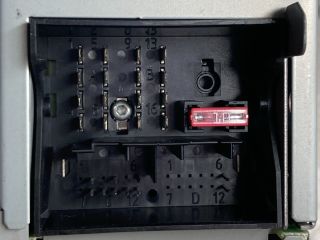 bontott VW GOLF V Rádió / CD