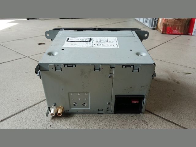 bontott VW GOLF V Rádió / CD