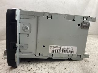 bontott VW GOLF V Rádió / CD