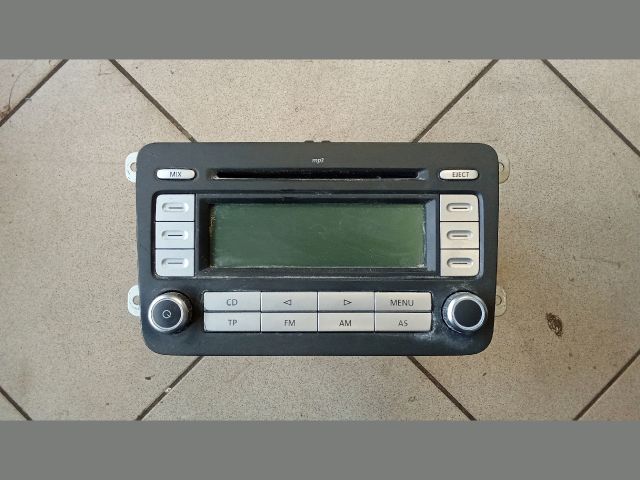 bontott VW GOLF V Rádió / CD