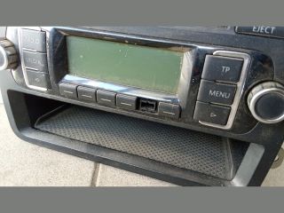 bontott VW GOLF V Rádió / CD