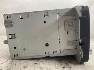 bontott VW GOLF V Rádió / CD