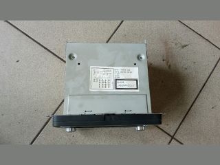 bontott VW GOLF V Rádió / CD