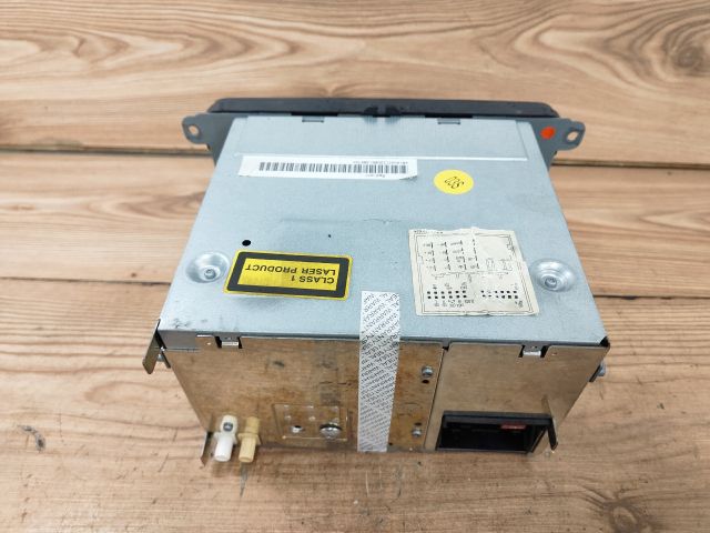 bontott VW GOLF V Rádió / CD