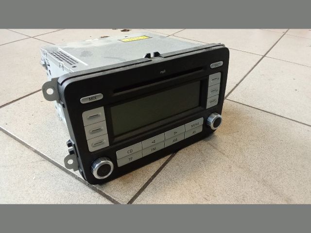 bontott VW GOLF V Rádió / CD