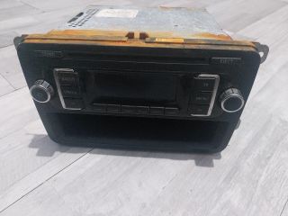 bontott VW GOLF V Rádió / CD