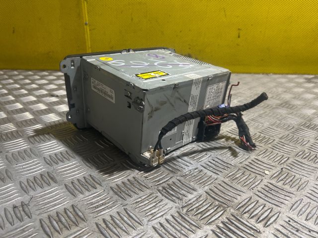 bontott VW GOLF V Rádió / CD