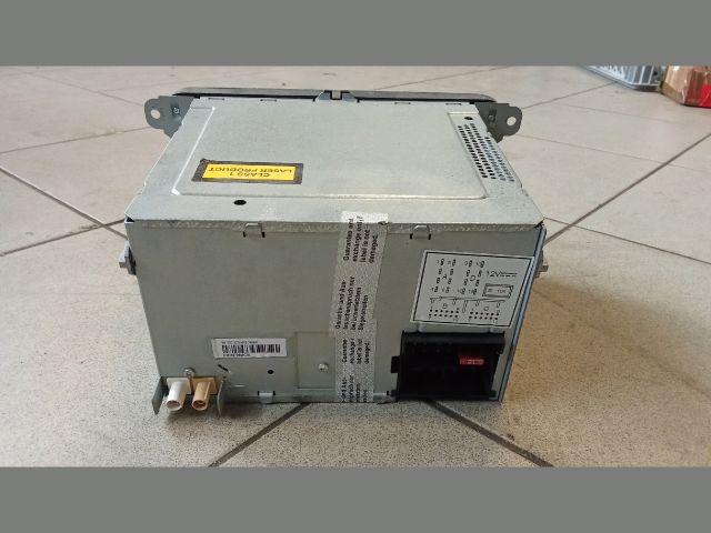 bontott VW GOLF V Rádió / CD