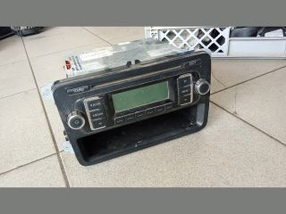 bontott VW GOLF V Rádió / CD