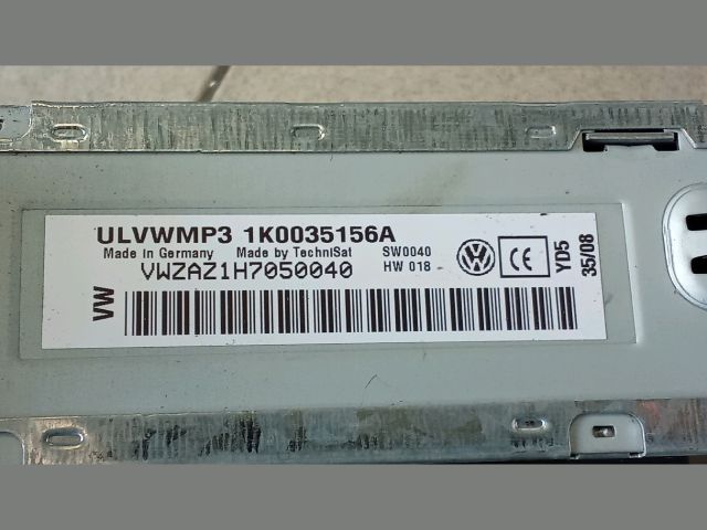 bontott VW GOLF V Rádió / CD