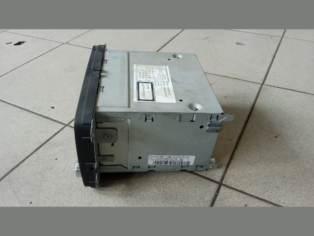 bontott VW GOLF V Rádió / CD