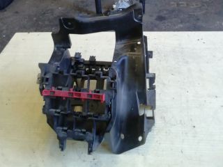 bontott VW GOLF V Relé Csatlakozó