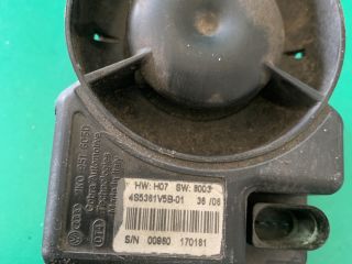 bontott VW GOLF V Riasztó Hangszóró