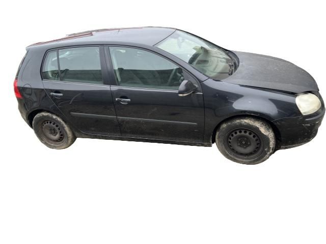 bontott VW GOLF V Szivargyújtó Aljzat