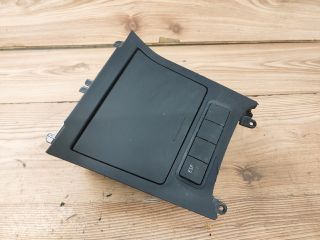 bontott VW GOLF V Szivargyújtó Aljzat