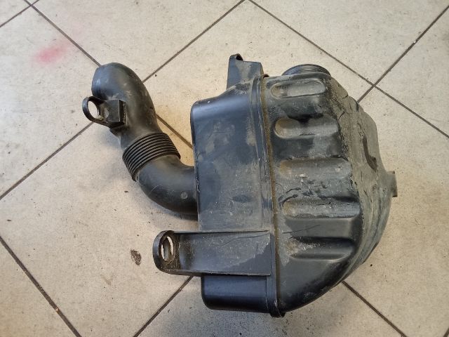 bontott VW GOLF V Szívás Zaj Csökkentő Doboz