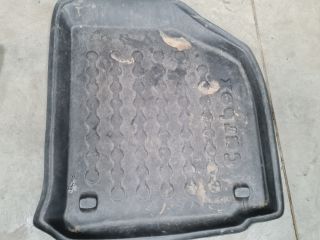 bontott VW GOLF V Szőnyeg Szett