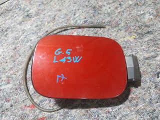 bontott VW GOLF V Tankajtó