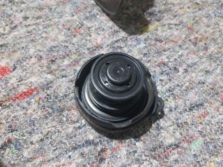 bontott VW GOLF V Tankajtó