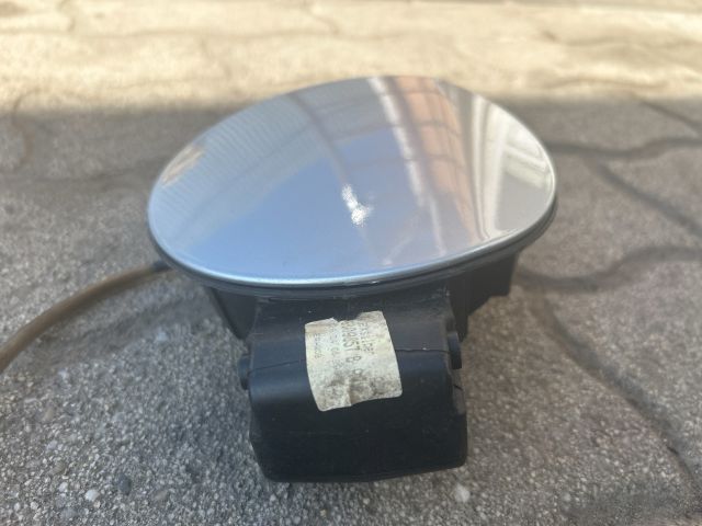 bontott VW GOLF V Tankajtó