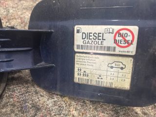 bontott VW GOLF V Tankajtó