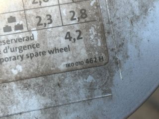 bontott VW GOLF V Tankajtó