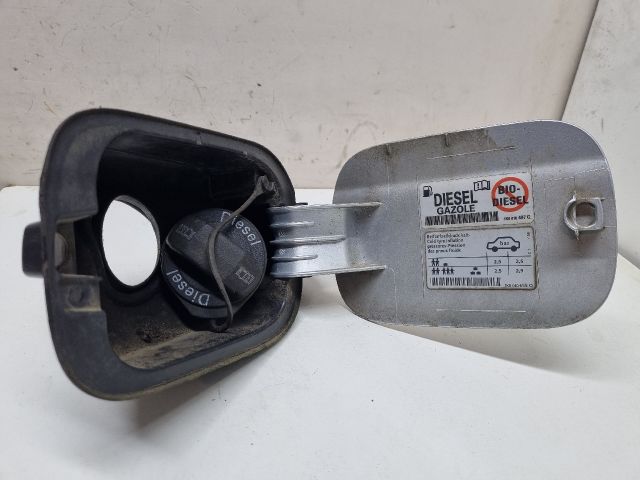 bontott VW GOLF V Tankajtó