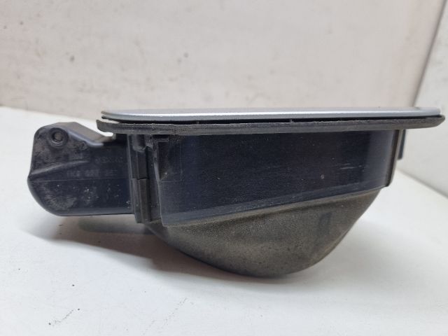 bontott VW GOLF V Tankajtó