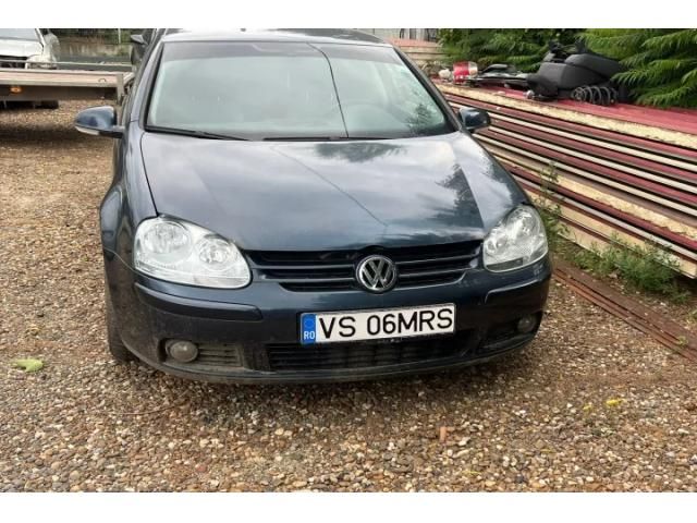 bontott VW GOLF V Tankajtó