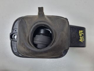 bontott VW GOLF V Tankajtó