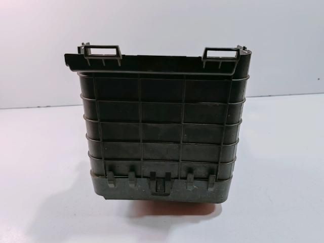 bontott VW GOLF V Tartó Bak