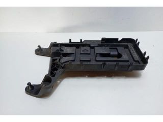 bontott VW GOLF V Tartó Bak