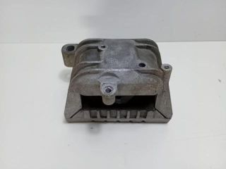 bontott VW GOLF V Tartó Bak