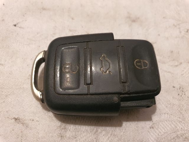 bontott VW GOLF V Távirányító Kulcsbetét