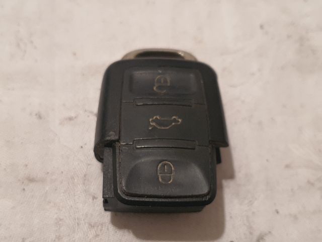 bontott VW GOLF V Távirányító Kulcsbetét