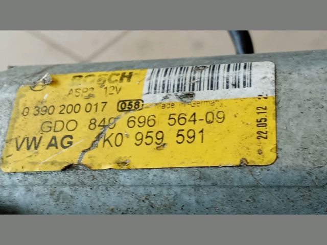 bontott VW GOLF V Tetőablak Motor