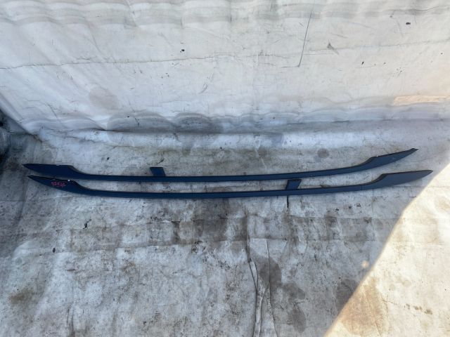 bontott VW GOLF V Tetősín Pár