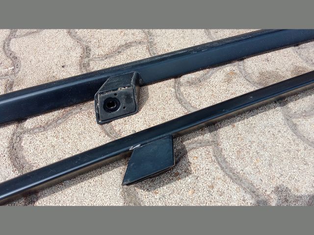 bontott VW GOLF V Tetősín Pár