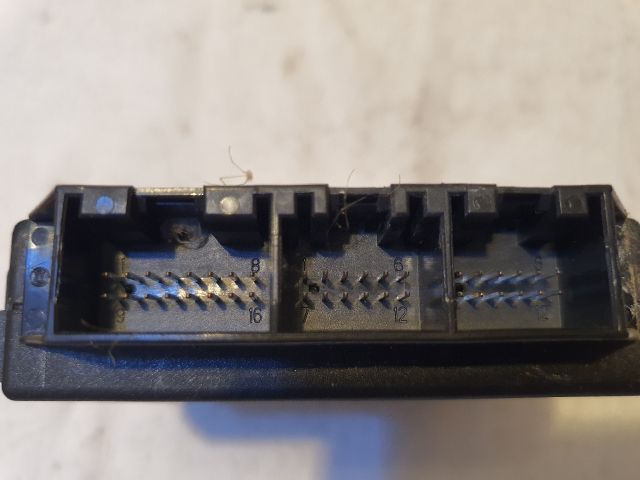 bontott VW GOLF V Tolatóradar Elektronika