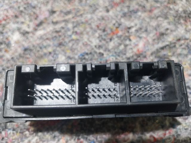 bontott VW GOLF V Tolatóradar Elektronika