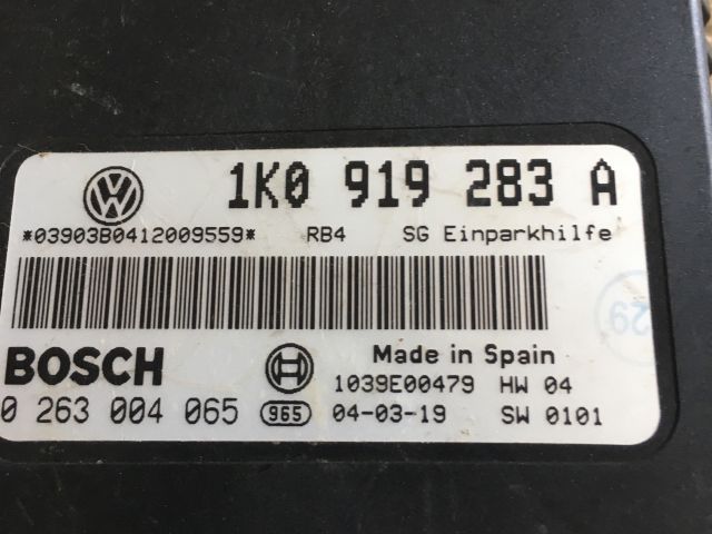 bontott VW GOLF V Tolatóradar Elektronika