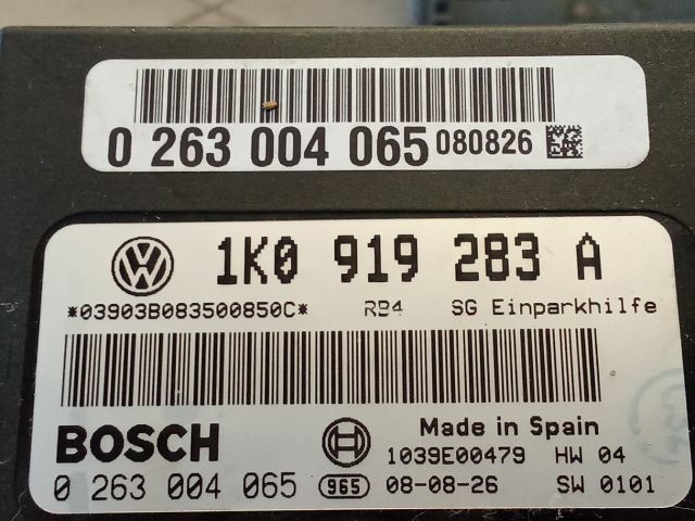 bontott VW GOLF V Tolatóradar Elektronika