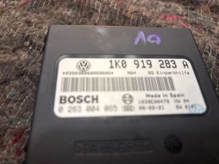 bontott VW GOLF V Tolatóradar Elektronika