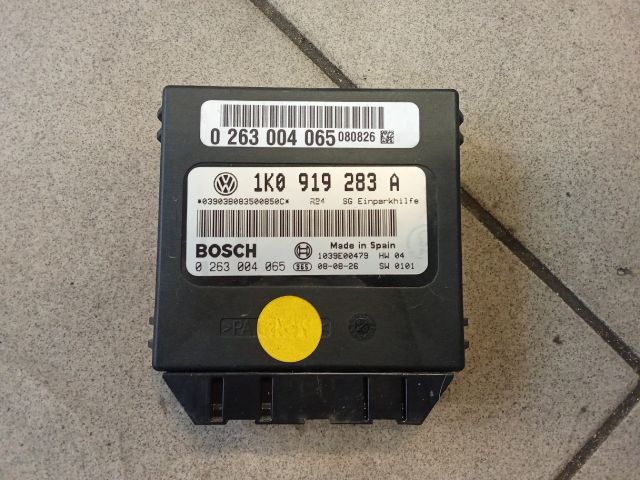 bontott VW GOLF V Tolatóradar Elektronika