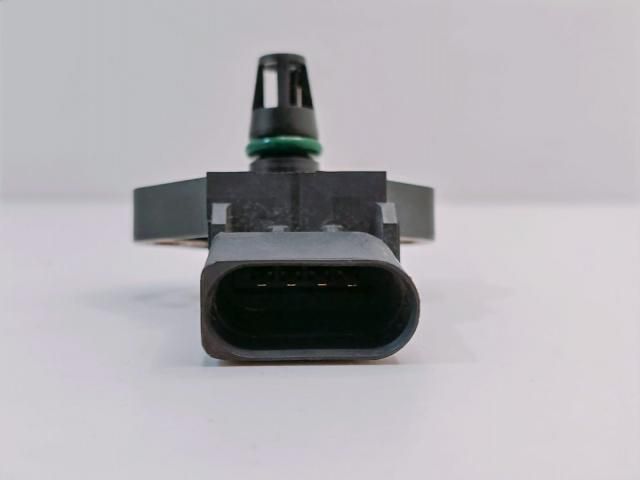 bontott VW GOLF V Töltőnyomás Érzékelő