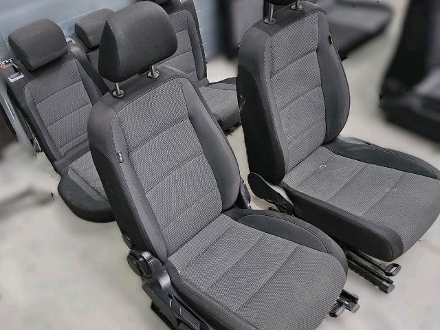 bontott VW GOLF V Ülés Szett