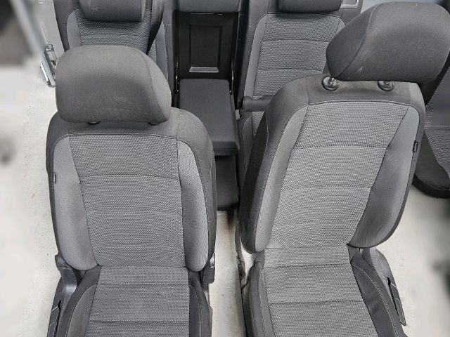 bontott VW GOLF V Ülés Szett